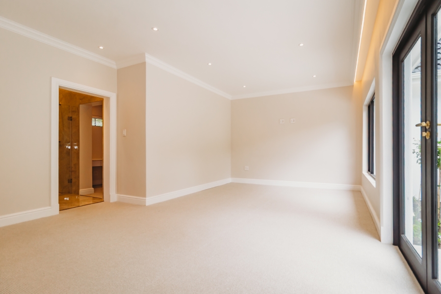 4 Bedroom Property for Sale in Fernridge Western Cape